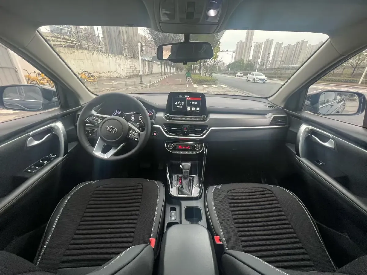 2018 Kia Sportage R 2.0L 160HP L4 6AT,autocango,china used car exporter,china ev exporter,chinese used car exporter,chinese used ev exporter