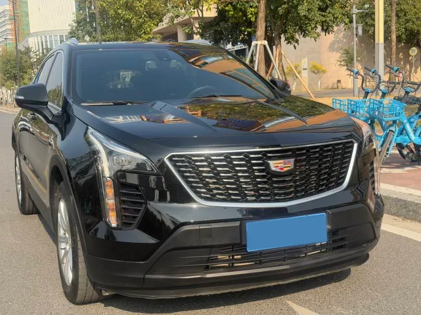 2022 Cadillac XT4 2.0T 237HP L4 9AT,autocango,china used car exporter,china ev exporter,chinese used car exporter,chinese used ev exporter