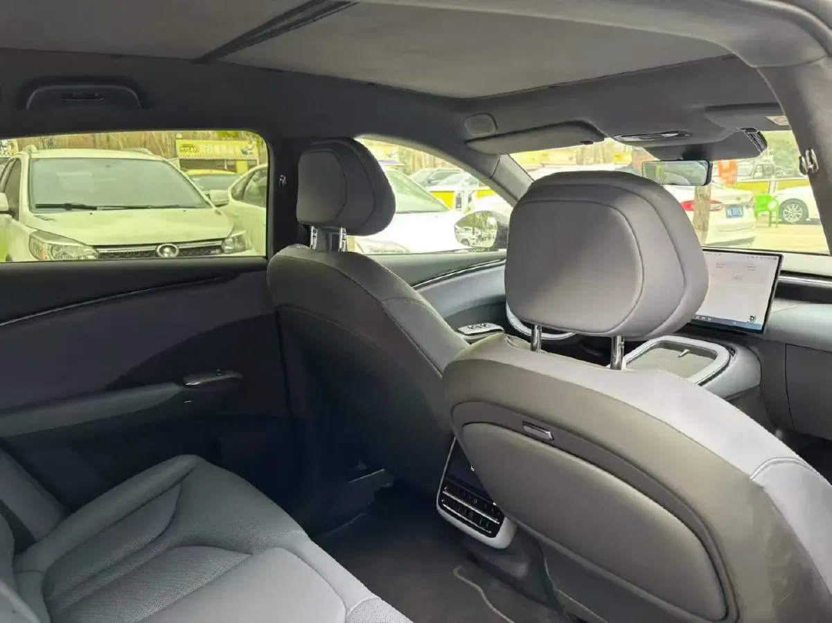 2025 Xpeng G7 BEV,autocango,china used car exporter,china ev exporter,chinese used car exporter,chinese used ev exporter