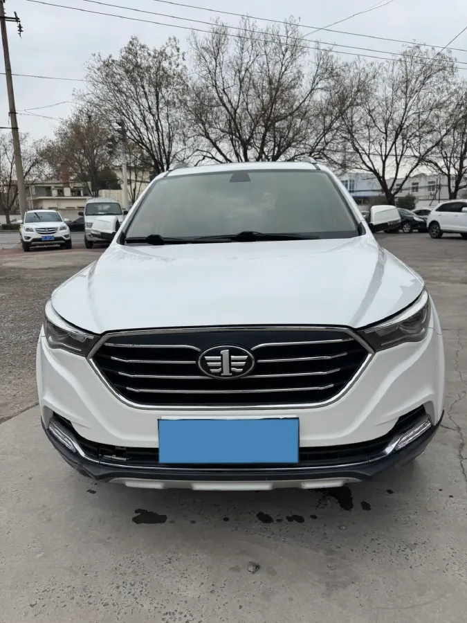 2019 Bestune X40 1.6L 114HP L4 6AT,autocango,china used car exporter,china ev exporter,chinese used car exporter,chinese used ev exporter