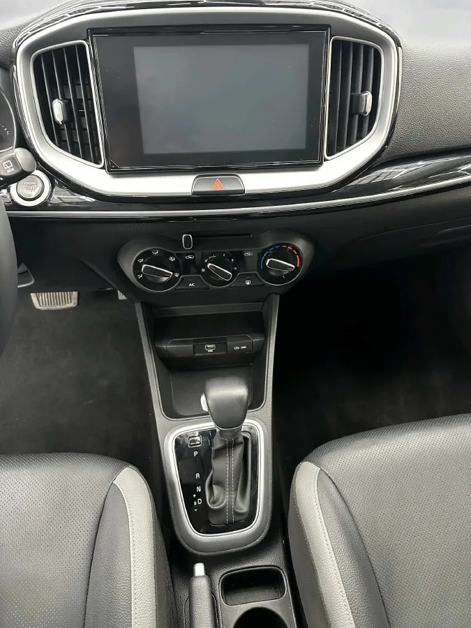 2021 Kia KX1 1.4L 100HP L4 6AT,autocango,china used car exporter,china ev exporter,chinese used car exporter,chinese used ev exporter