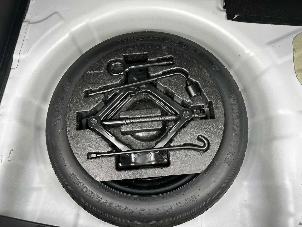 2021 Kia KX1 1.4L 100HP L4 6AT,autocango,china used car exporter,china ev exporter,chinese used car exporter,chinese used ev exporter