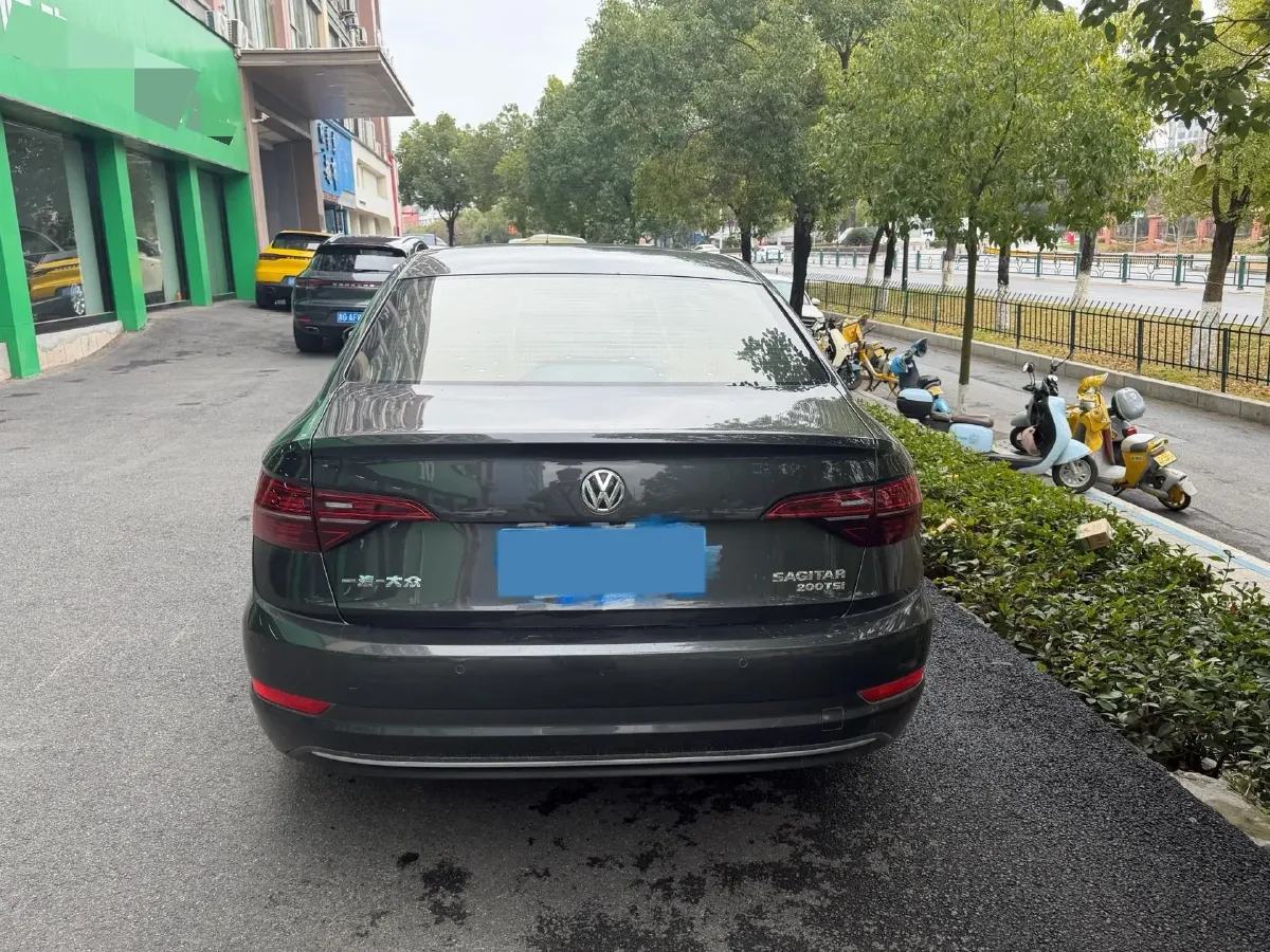 2020 Volkswagen Sagitar 1.2T 116HP L4 7DCT,autocango,china used car exporter,china ev exporter,chinese used car exporter,chinese used ev exporter