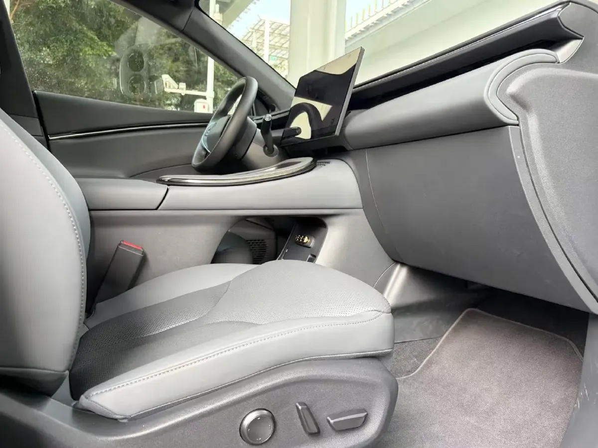 2025 Xpeng G7 BEV,autocango,china used car exporter,china ev exporter,chinese used car exporter,chinese used ev exporter