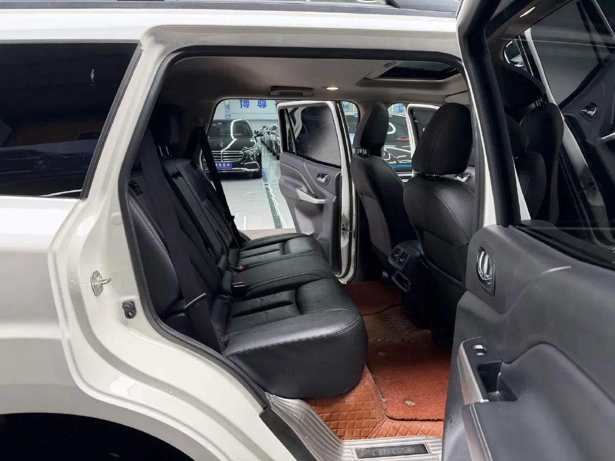 2020 Nissan Terra 2.5L 193HP L4 7AT,autocango,china used car exporter,china ev exporter,chinese used car exporter,chinese used ev exporter