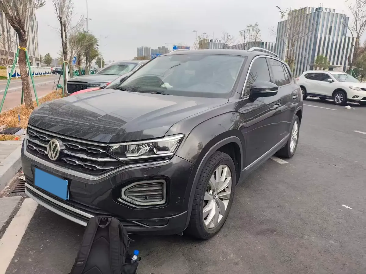 2019 Volkswagen Tayron 2.0T 186HP L4 7DCT,autocango,china used car exporter,china ev exporter,chinese used car exporter,chinese used ev exporter