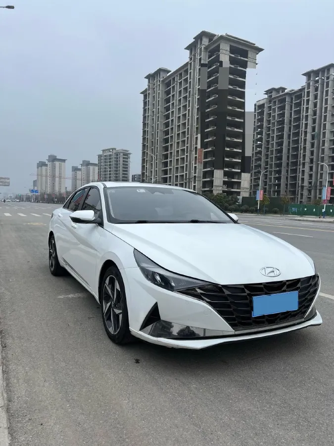 2021 Hyundai Elantra 1.5L 115HP L4 CVT,autocango,china used car exporter,china ev exporter,chinese used car exporter,chinese used ev exporter