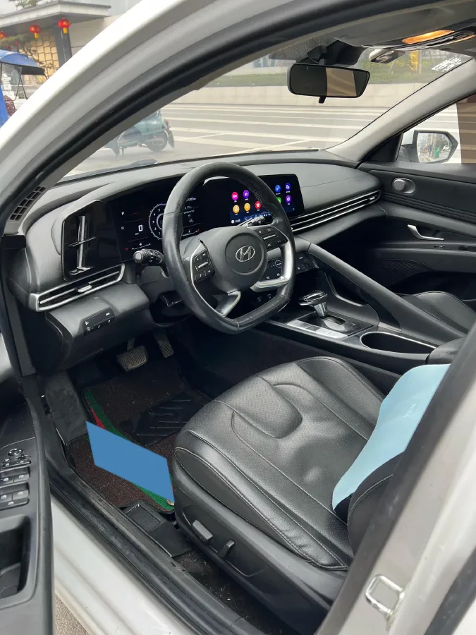 2021 Hyundai Elantra 1.5L 115HP L4 CVT,autocango,china used car exporter,china ev exporter,chinese used car exporter,chinese used ev exporter