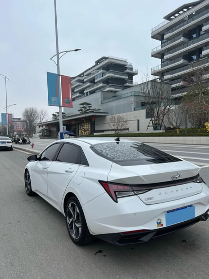2021 Hyundai Elantra 1.5L 115HP L4 CVT,autocango,china used car exporter,china ev exporter,chinese used car exporter,chinese used ev exporter