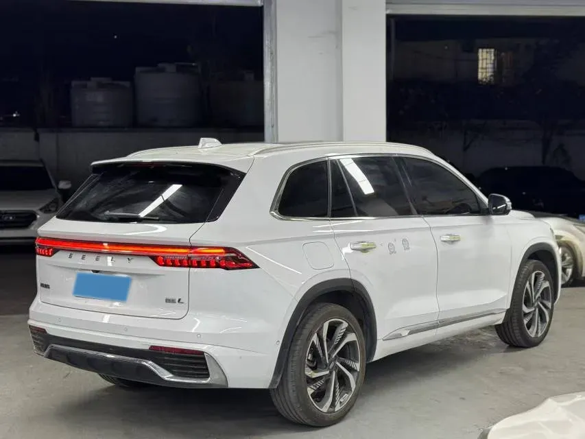 2021 Geely Monjaro 2.0T 218HP L4 7DCT,autocango,china used car exporter,china ev exporter,chinese used car exporter,chinese used ev exporter