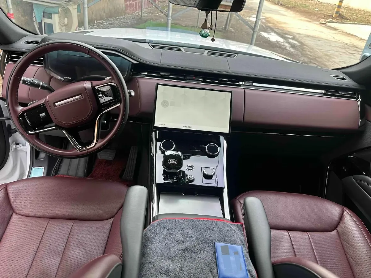 2023 Land Rover Range Rover Sport 3.0T 400HP L6 8AT,autocango,china used car exporter,china ev exporter,chinese used car exporter,chinese used ev exporter