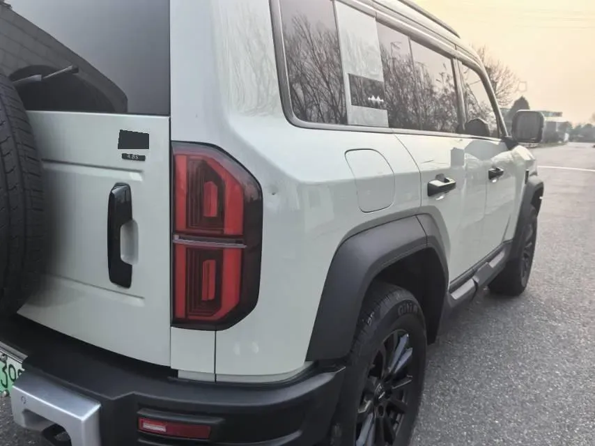 2023 FangChengBao Bao 5 1.5T 194HP L4 E-CVT PHEV 31.8KWH,autocango,china used car exporter,china ev exporter,chinese used car exporter,chinese used ev exporter