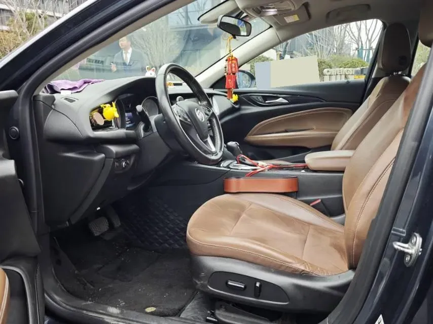 2019 Buick Regal 1.5T 170HP L4 9AT,autocango,china used car exporter,china ev exporter,chinese used car exporter,chinese used ev exporter