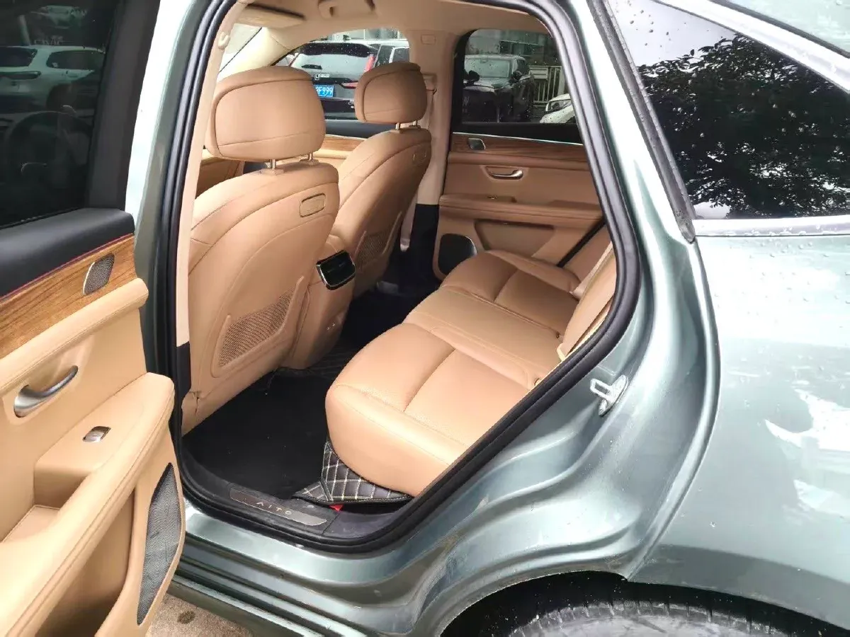 2023 HIMA AITO M5 1.5T 152HP L4 REEV 40KWH,autocango,china used car exporter,china ev exporter,chinese used car exporter,chinese used ev exporter