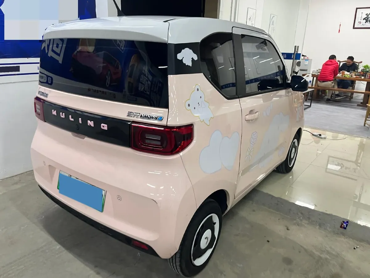 2021 WuLing HongGuang MINI EV BEV 13.9KWH,autocango,china used car exporter,china ev exporter,chinese used car exporter,chinese used ev exporter