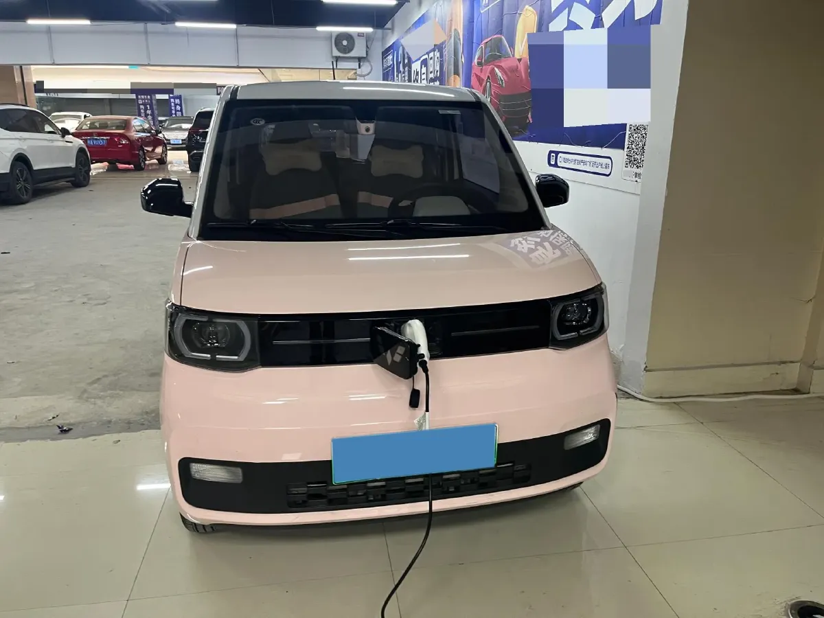 2021 WuLing HongGuang MINI EV BEV 13.9KWH,autocango,china used car exporter,china ev exporter,chinese used car exporter,chinese used ev exporter