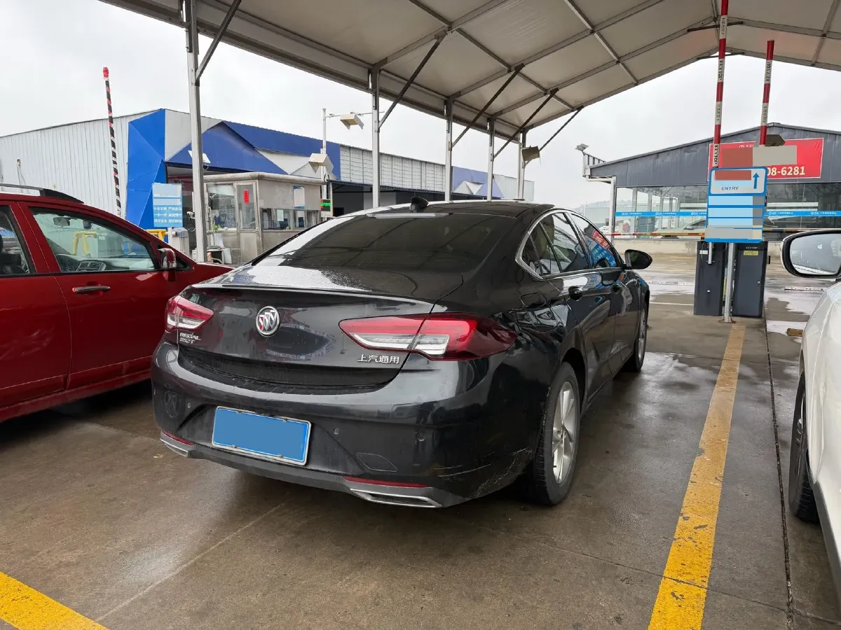 2023 Buick Regal 1.5T 169HP L4 9AT,autocango,china used car exporter,china ev exporter,chinese used car exporter,chinese used ev exporter