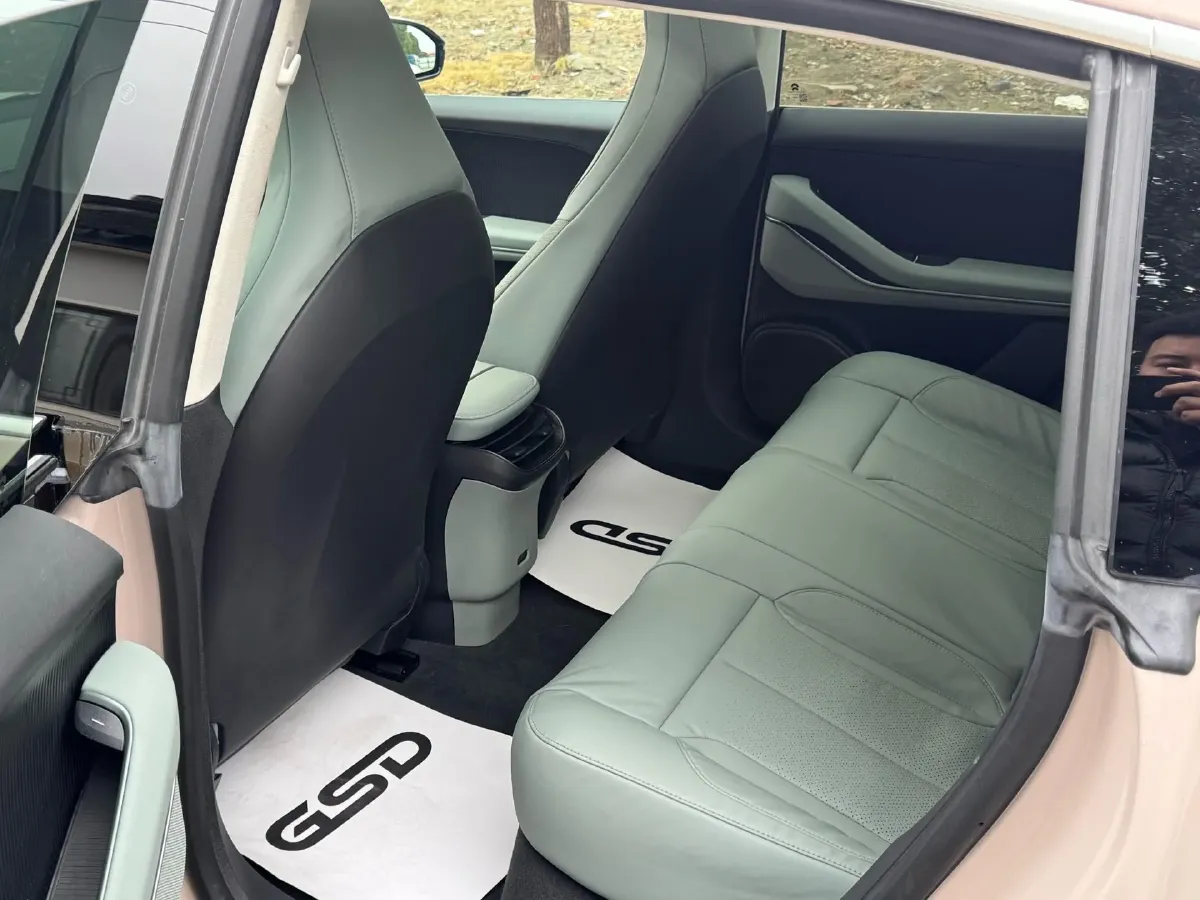 2022 JunTian HeiWuShi Youth 2.0T 203HP L4 6AT,autocango,china used car exporter,china ev exporter,chinese used car exporter,chinese used ev exporter