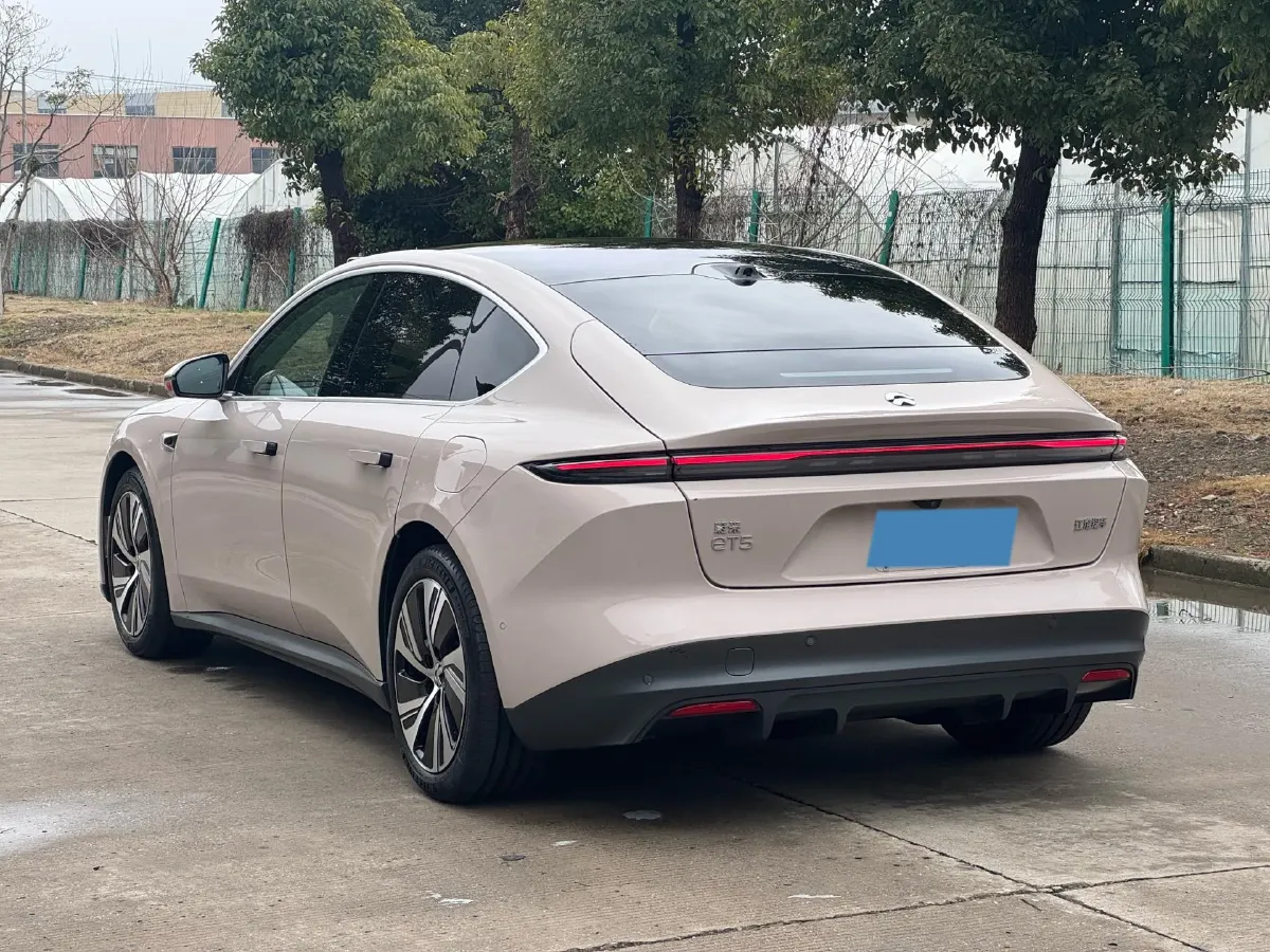 2022 JunTian HeiWuShi Youth 2.0T 203HP L4 6AT,autocango,china used car exporter,china ev exporter,chinese used car exporter,chinese used ev exporter