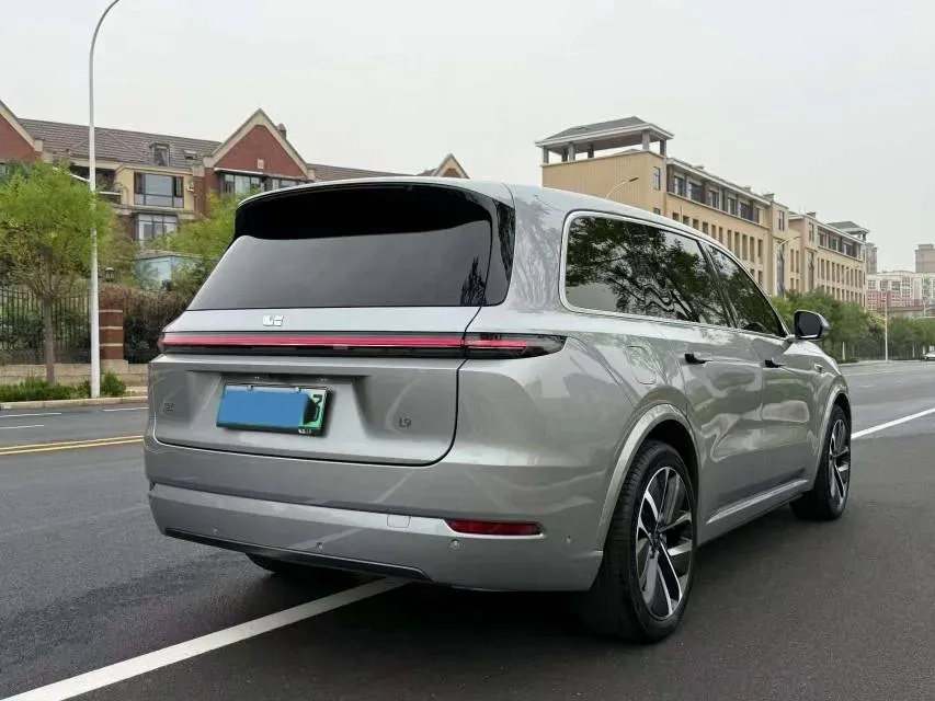 2022 Li L9 Range Extended 154HP REEV 42.6KWH,autocango,china used car exporter,china ev exporter,chinese used car exporter,chinese used ev exporter