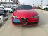 2022 Alfa Romeo Giulia 2.0T 280HP L4 8AT