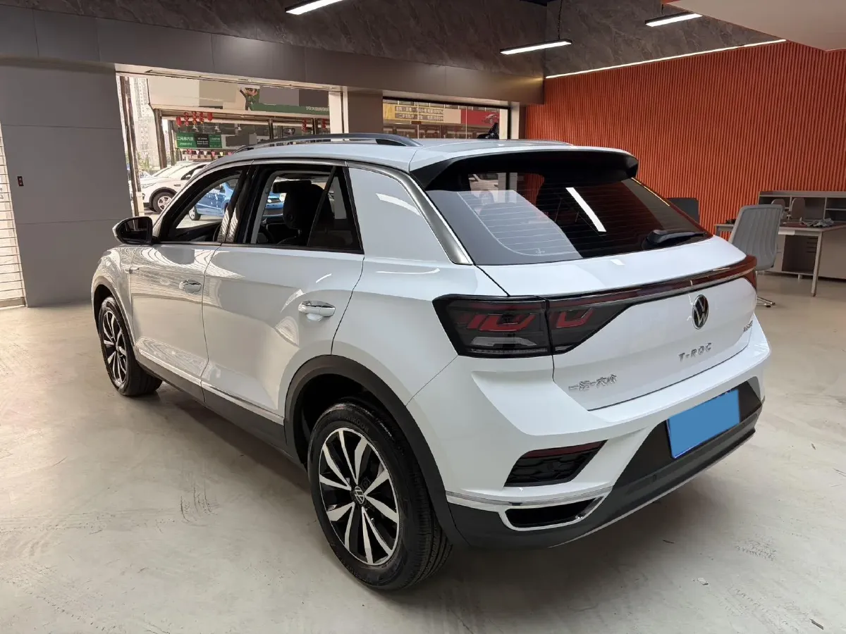 2023 Volkswagen T-Roc 1.4T 150HP L4 7DCT,autocango,china used car exporter,china ev exporter,chinese used car exporter,chinese used ev exporter