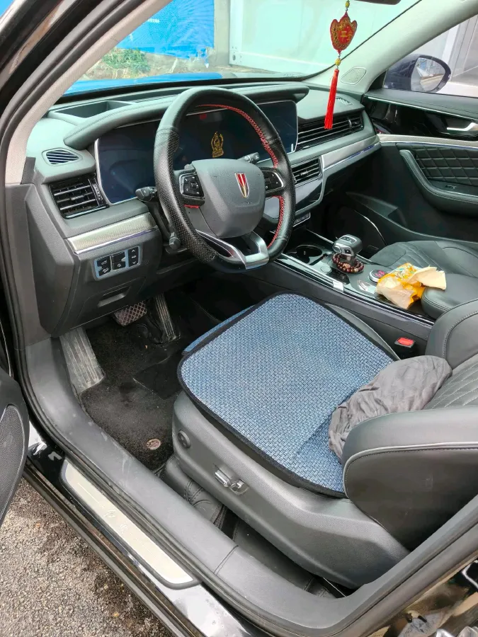 2019 HongQi HS5 2.0T 224HP L4 6AT,autocango,china used car exporter,china ev exporter,chinese used car exporter,chinese used ev exporter