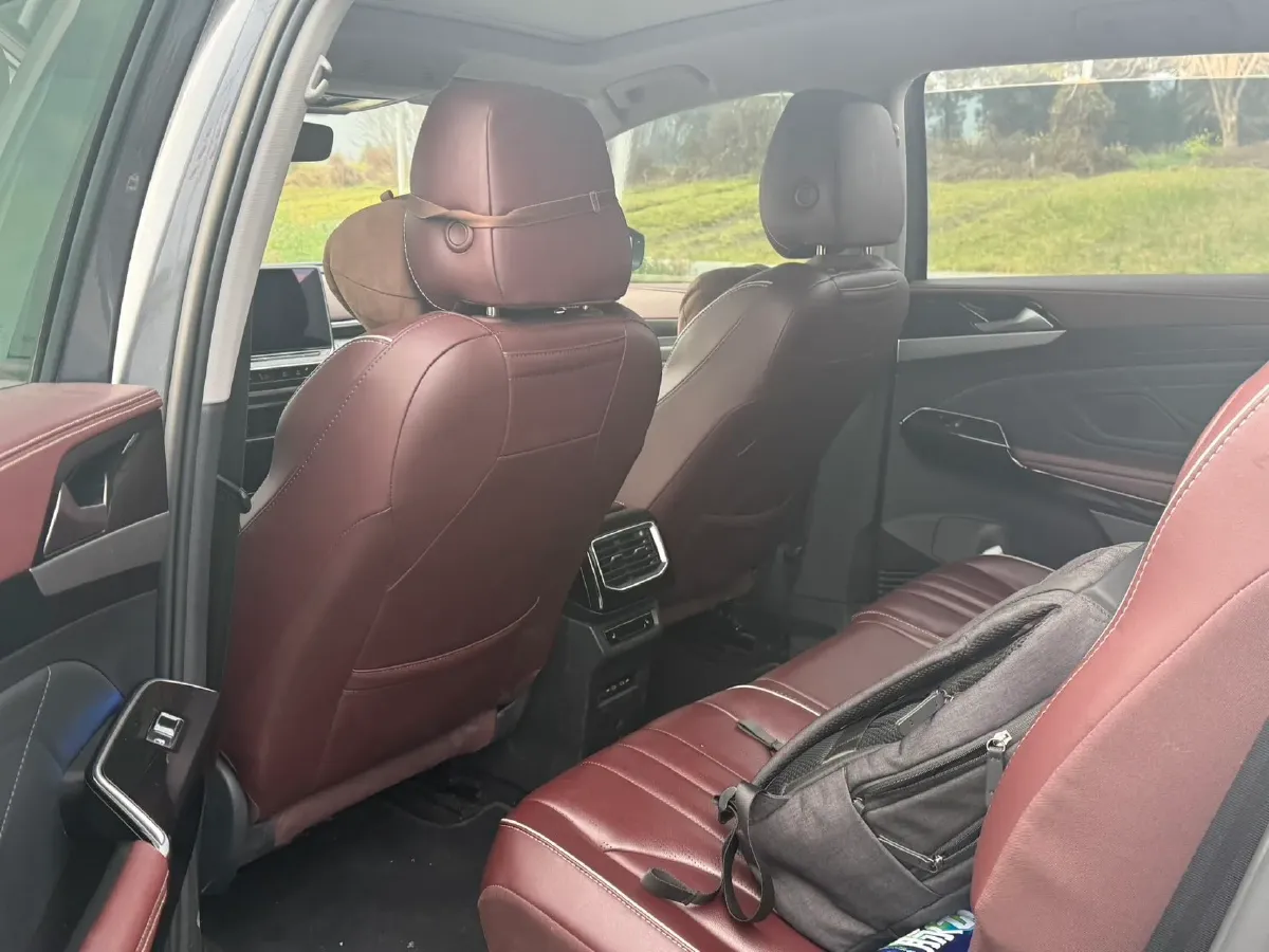 2021 Volkswagen ID.6 Crozz BEV 84.8KWH,autocango,china used car exporter,china ev exporter,chinese used car exporter,chinese used ev exporter