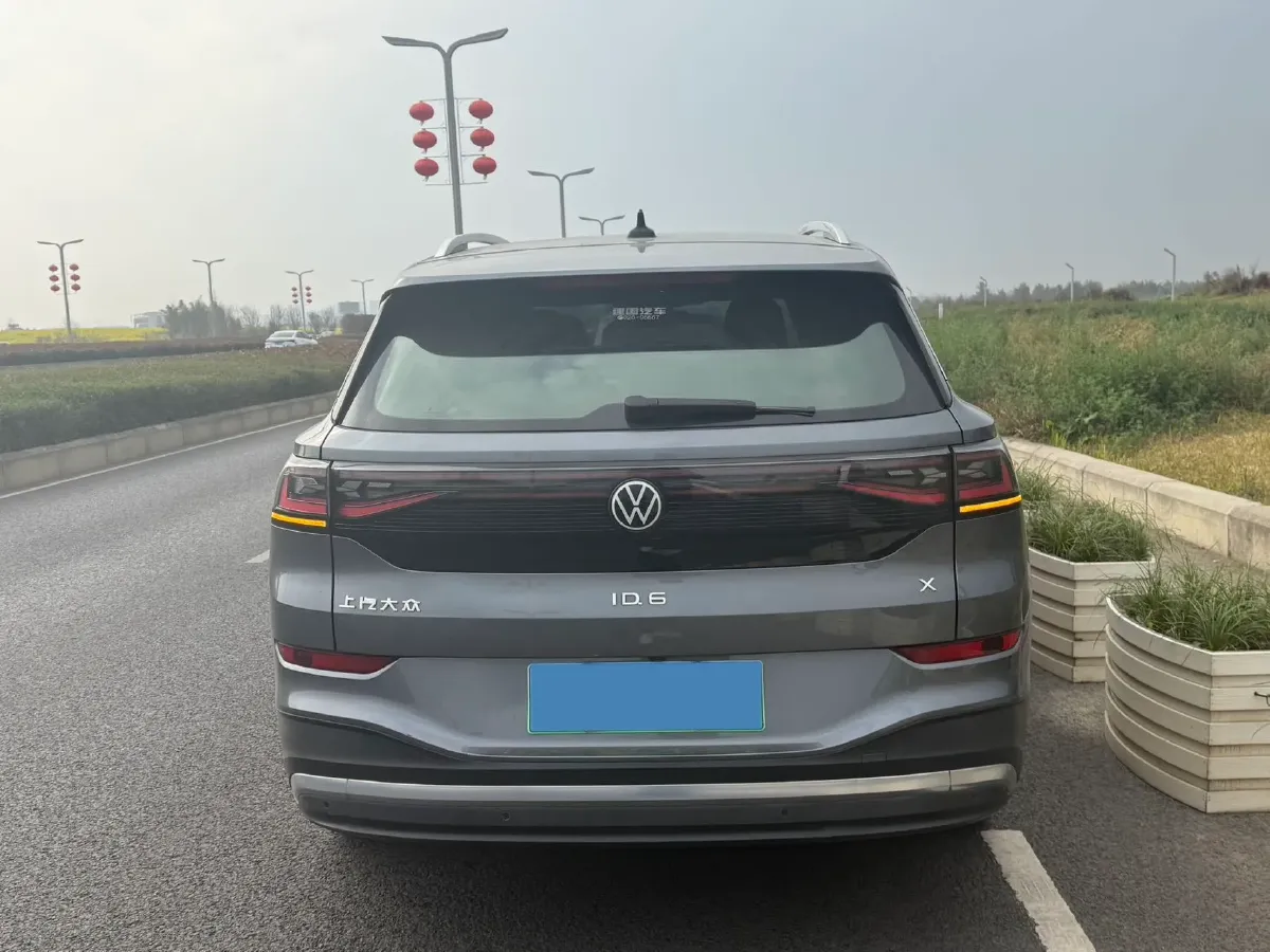 2021 Volkswagen ID.6 Crozz BEV 84.8KWH,autocango,china used car exporter,china ev exporter,chinese used car exporter,chinese used ev exporter