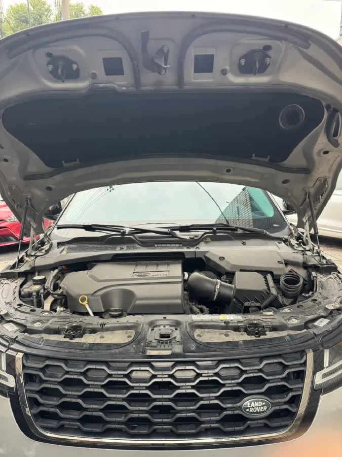 2022 Land Rover Range Rover Evoque 2.0T 249HP L4 9AT,autocango,china used car exporter,china ev exporter,chinese used car exporter,chinese used ev exporter