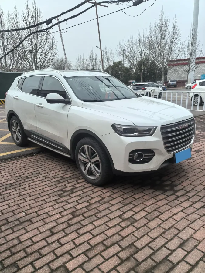 2017 Haval H6 2.0T 197HP L4 7DCT,autocango,china used car exporter,china ev exporter,chinese used car exporter,chinese used ev exporter