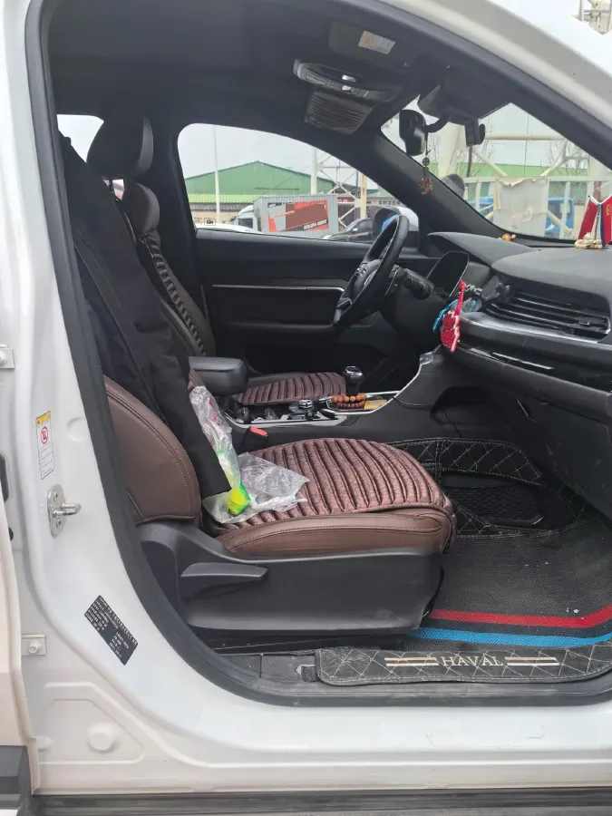 2017 Haval H6 2.0T 197HP L4 7DCT,autocango,china used car exporter,china ev exporter,chinese used car exporter,chinese used ev exporter