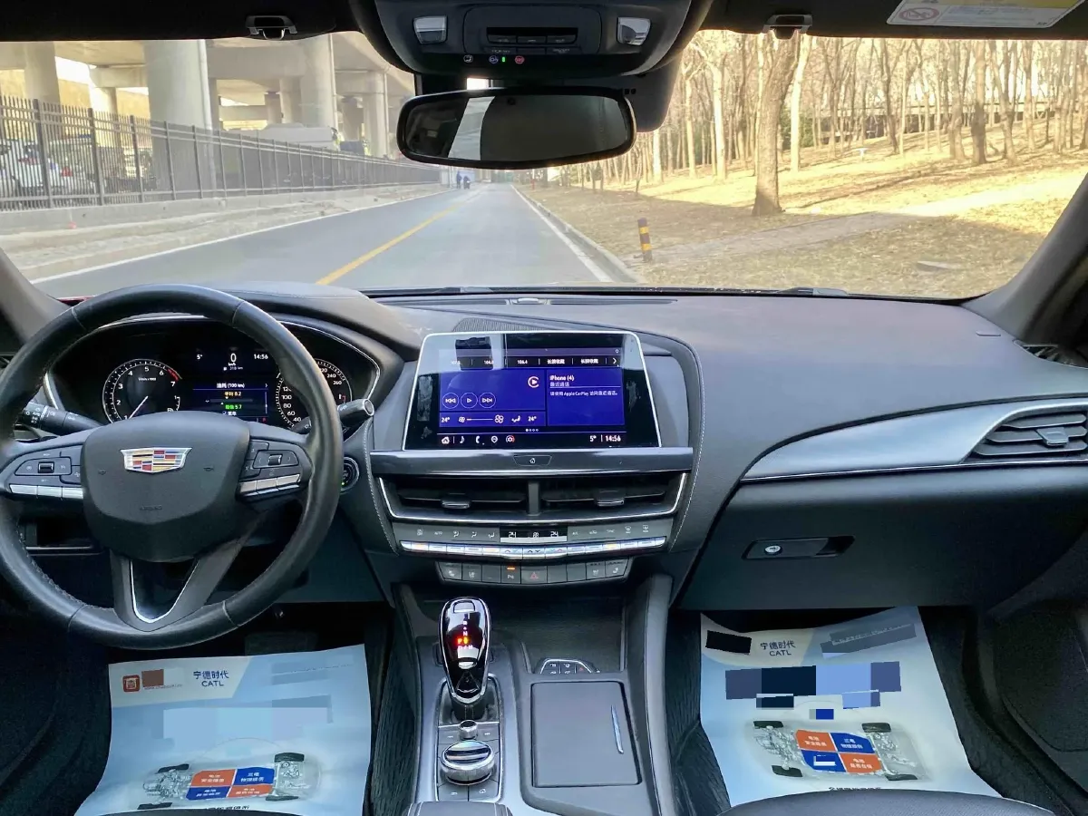 2022 Cadillac CT5 2.0T 237HP L4 10AT,autocango,china used car exporter,china ev exporter,chinese used car exporter,chinese used ev exporter