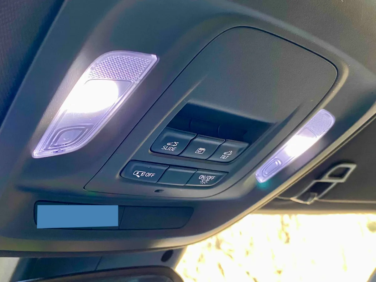 2022 Cadillac CT5 2.0T 237HP L4 10AT,autocango,china used car exporter,china ev exporter,chinese used car exporter,chinese used ev exporter