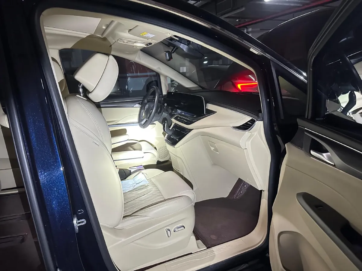 2023 Buick GL8 2.0T 237HP L4 9AT,autocango,china used car exporter,china ev exporter,chinese used car exporter,chinese used ev exporter