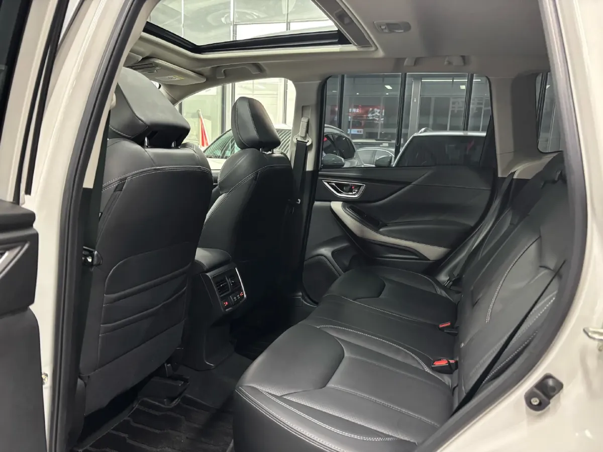 2022 Subaru Forester 2.0L 154HP H4 CVT,autocango,china used car exporter,china ev exporter,chinese used car exporter,chinese used ev exporter