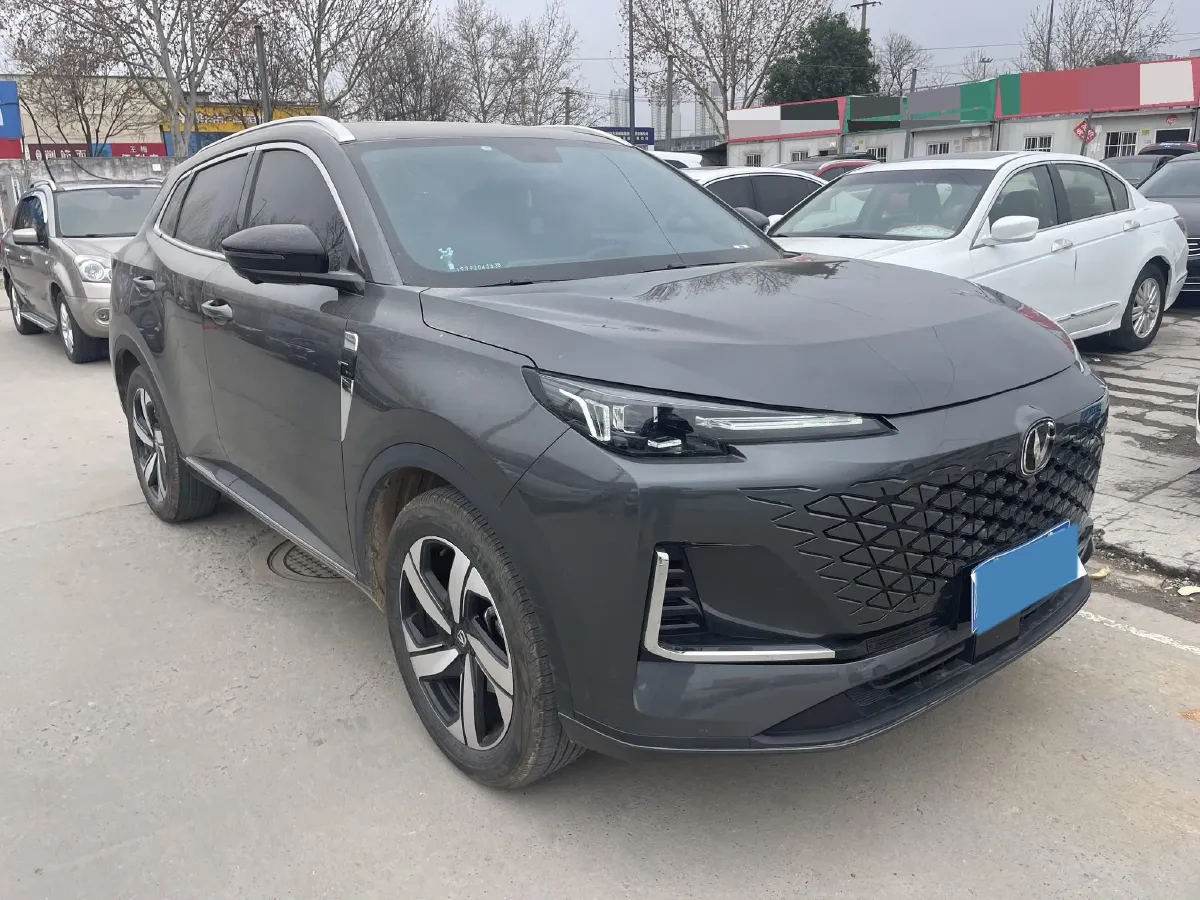 2024 ChangAn CS55 Plus 1.5T 188HP L4 7DCT,autocango,china used car exporter,china ev exporter,chinese used car exporter,chinese used ev exporter