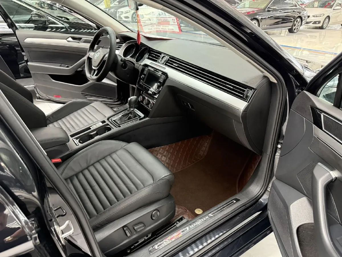 2019 Chevrolet Malibu XL 2.0T 241HP L4 9AT,autocango,china used car exporter,china ev exporter,chinese used car exporter,chinese used ev exporter