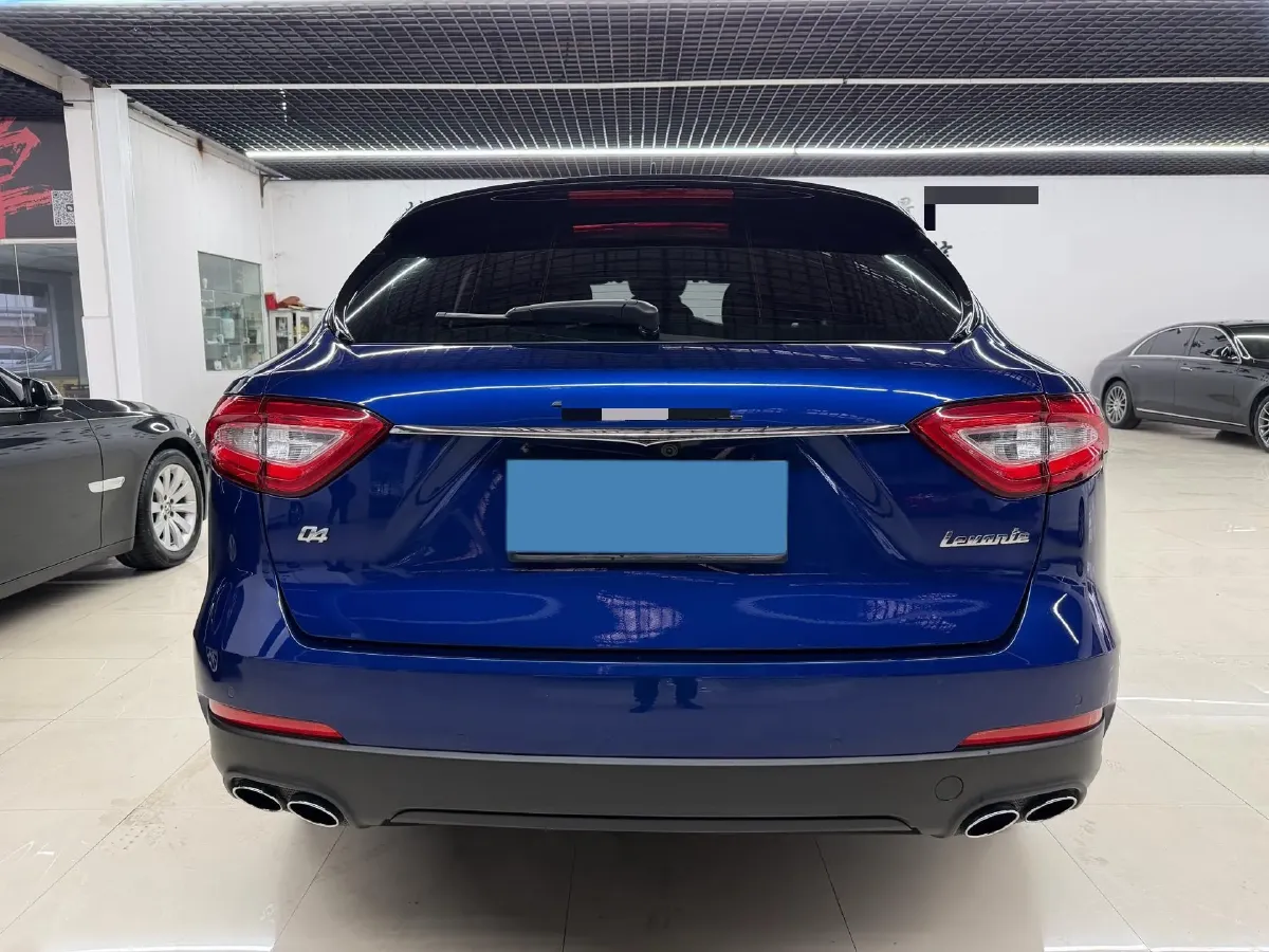 2018 Jaguar XJ 3.0T 340HP V6 8AT,autocango,china used car exporter,china ev exporter,chinese used car exporter,chinese used ev exporter