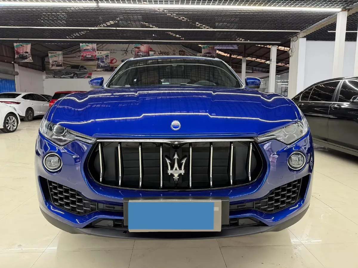 2018 Jaguar XJ 3.0T 340HP V6 8AT,autocango,china used car exporter,china ev exporter,chinese used car exporter,chinese used ev exporter