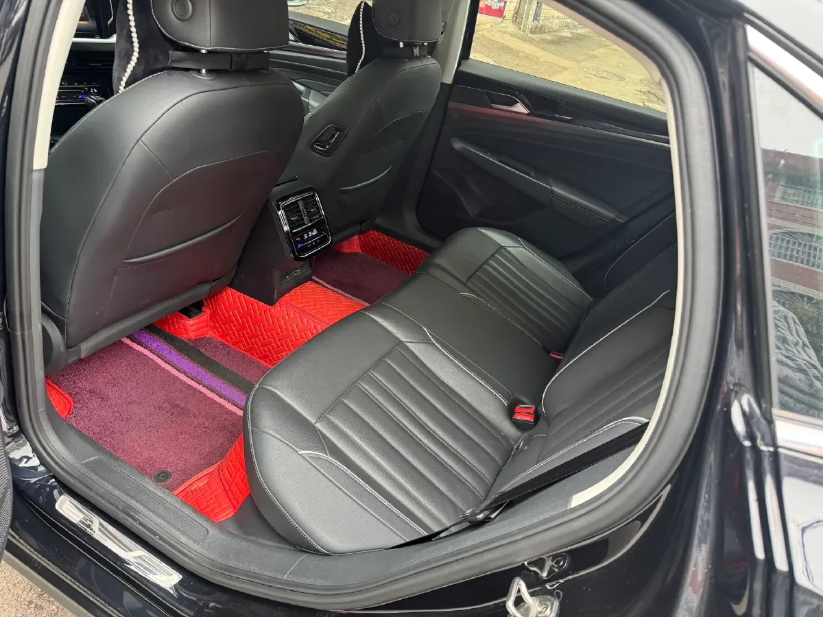 2022 Skoda Kodiak GT 2.0T 186HP L4 7DCT,autocango,china used car exporter,china ev exporter,chinese used car exporter,chinese used ev exporter