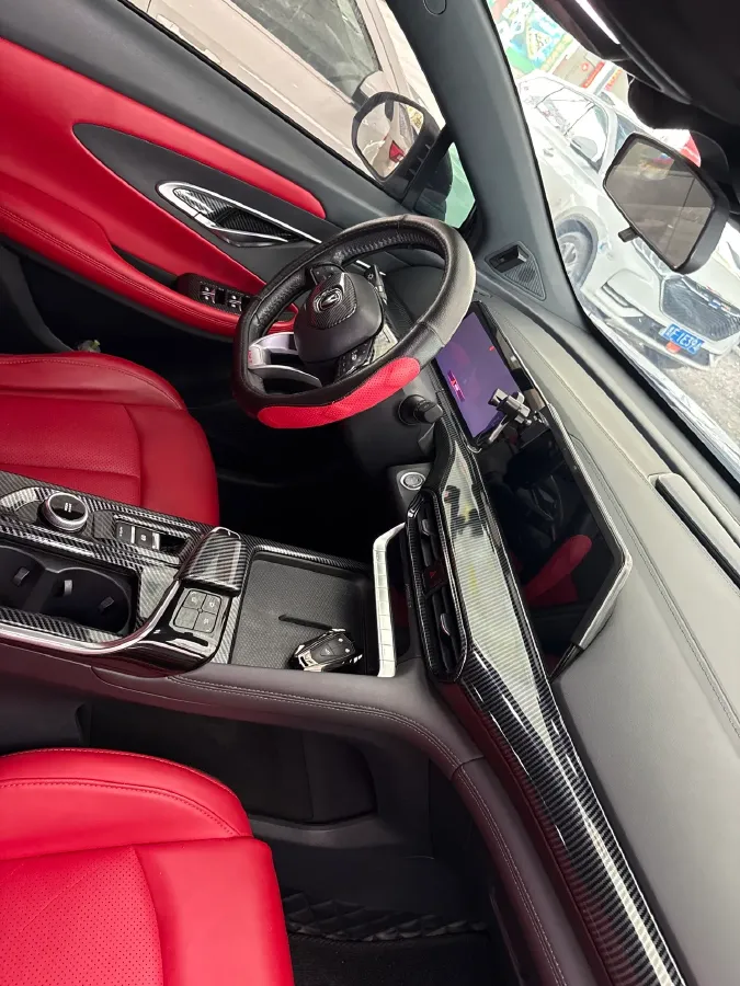 2021 ChangAn UNI-T 1.5T 180HP L4 7DCT,autocango,china used car exporter,china ev exporter,chinese used car exporter,chinese used ev exporter