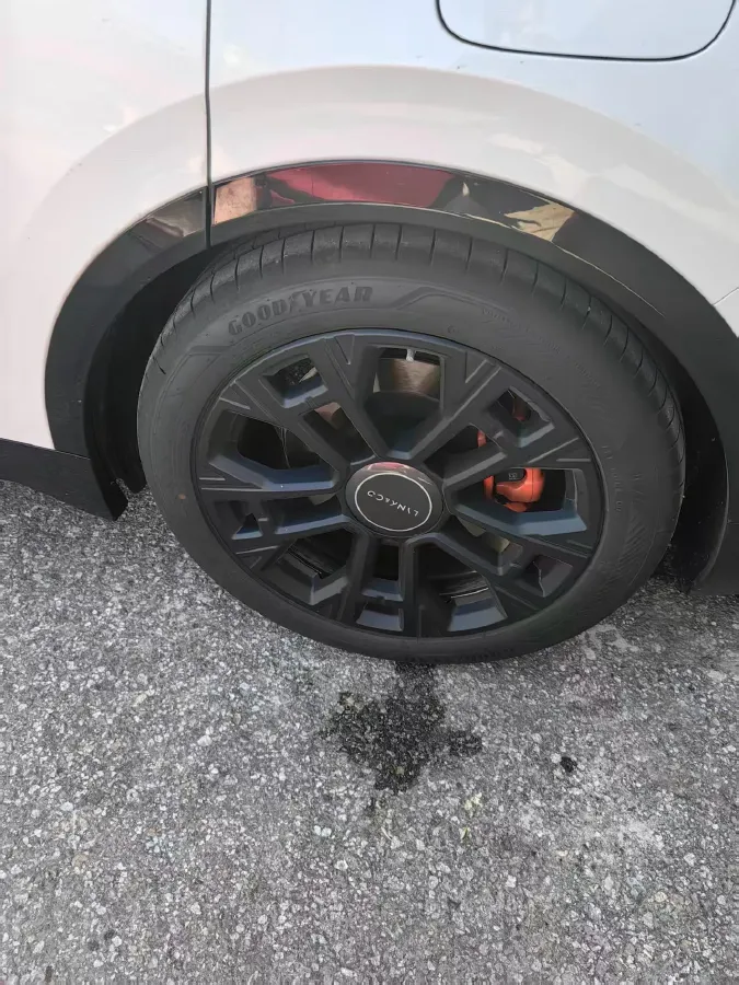 2025 LYNK&CO 900 2.0T 254HP L4 3DHT PHEV,autocango,china used car exporter,china ev exporter,chinese used car exporter,chinese used ev exporter