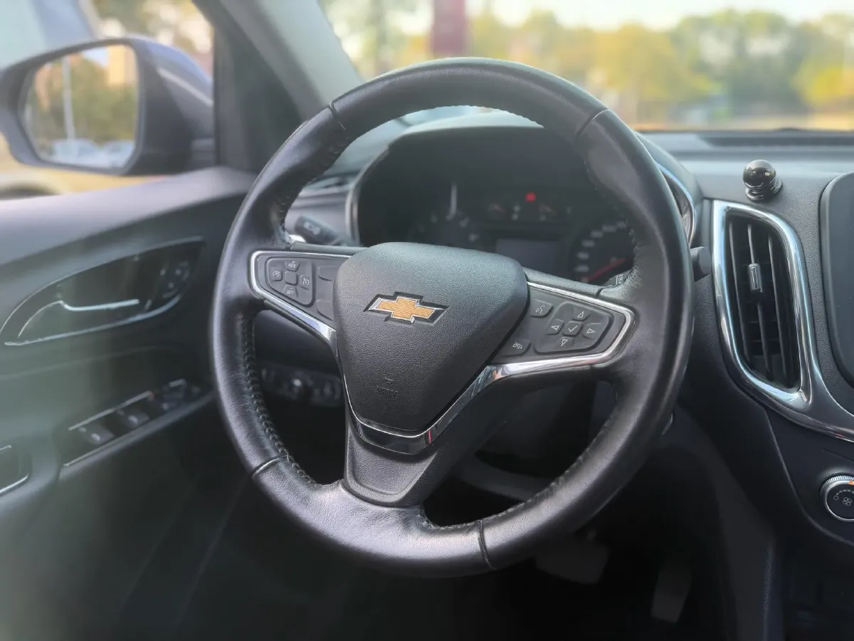 2018 Chevrolet Equinox 1.5T 180HP L4 6AT,autocango,china used car exporter,china ev exporter,chinese used car exporter,chinese used ev exporter