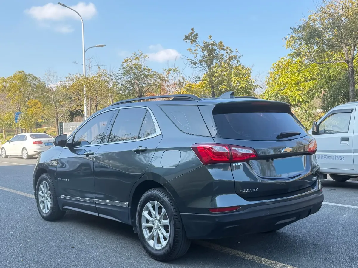 2018 Chevrolet Equinox 1.5T 180HP L4 6AT,autocango,china used car exporter,china ev exporter,chinese used car exporter,chinese used ev exporter