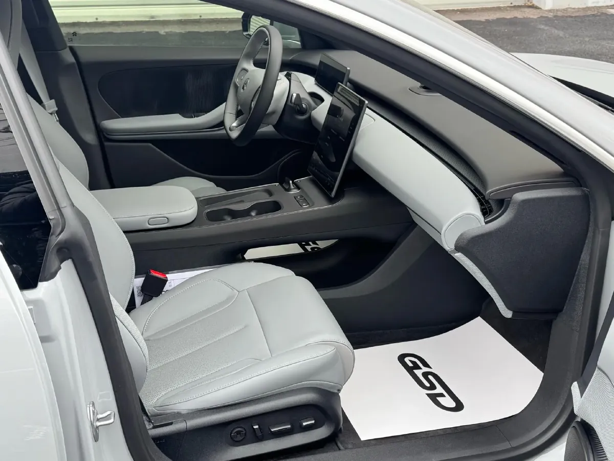 2024 NIO ET5 BEV 75KWH,autocango,china used car exporter,china ev exporter,chinese used car exporter,chinese used ev exporter