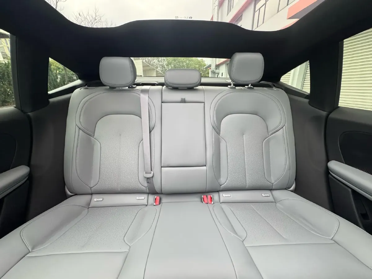 2024 NIO ET5 BEV 75KWH,autocango,china used car exporter,china ev exporter,chinese used car exporter,chinese used ev exporter