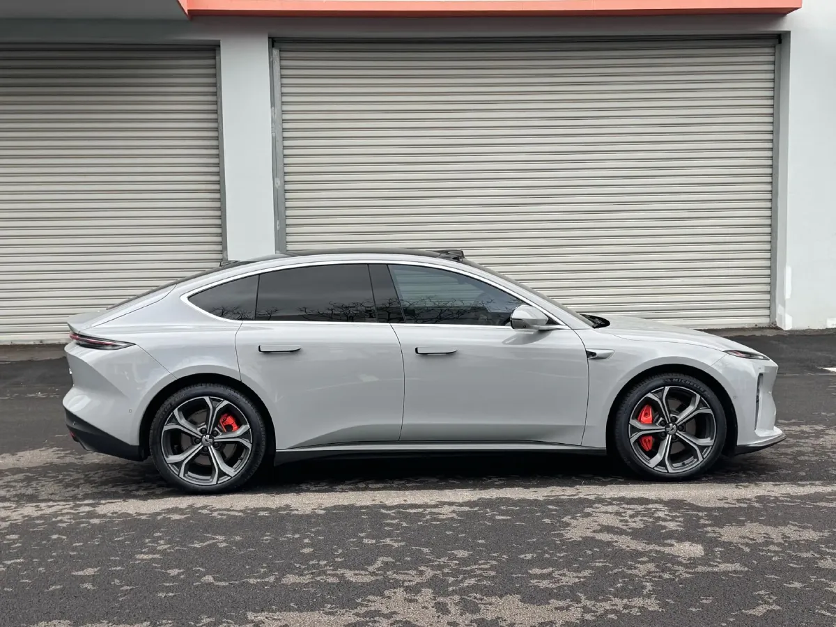 2024 NIO ET5 BEV 75KWH,autocango,china used car exporter,china ev exporter,chinese used car exporter,chinese used ev exporter