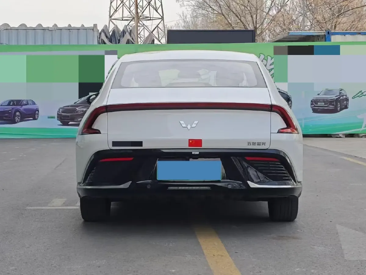 2024 WuLing E5 BEV 41.9KWH,autocango,china used car exporter,china ev exporter,chinese used car exporter,chinese used ev exporter