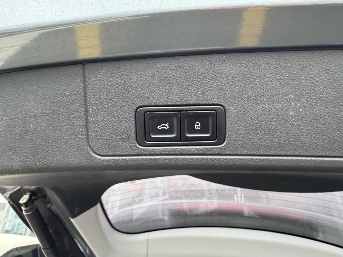 2018 Chery Tiggo 8 1.5T 147HP L4 6DCT,autocango,china used car exporter,china ev exporter,chinese used car exporter,chinese used ev exporter